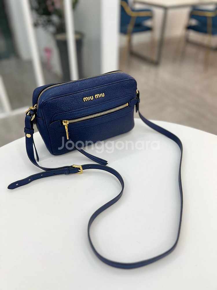 [중고명품 럭스올 울산점] 미우미우 마드라스 카메라백--5