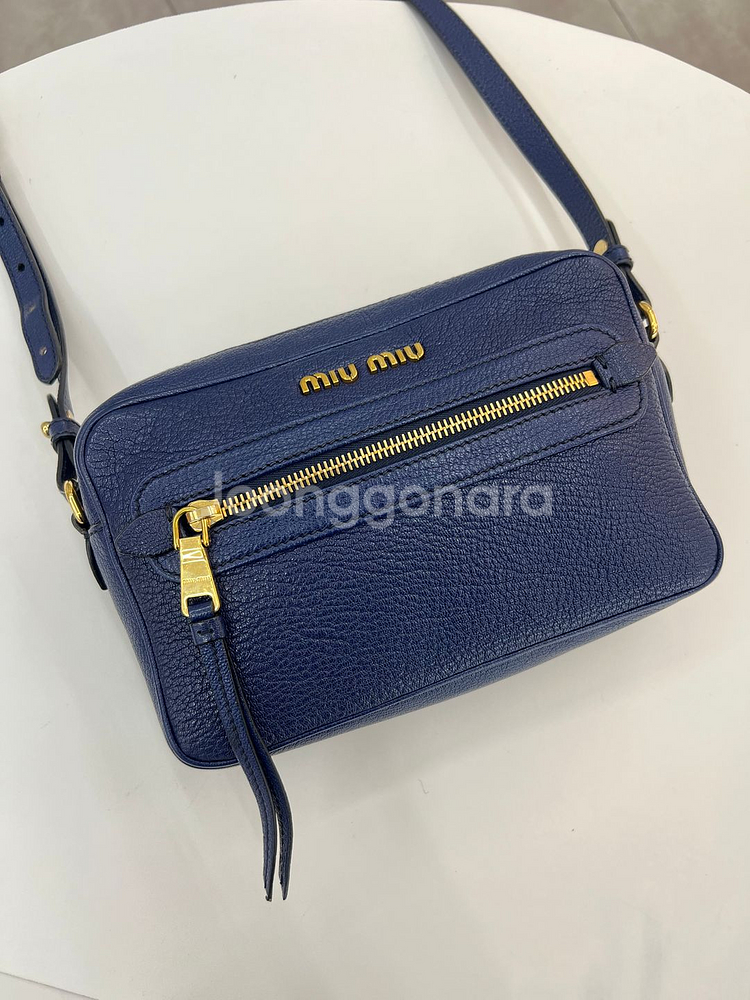 [중고명품 럭스올 울산점] 미우미우 마드라스 카메라백--6