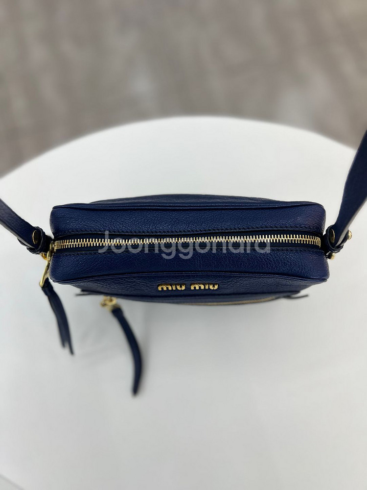 [중고명품 럭스올 울산점] 미우미우 마드라스 카메라백--7