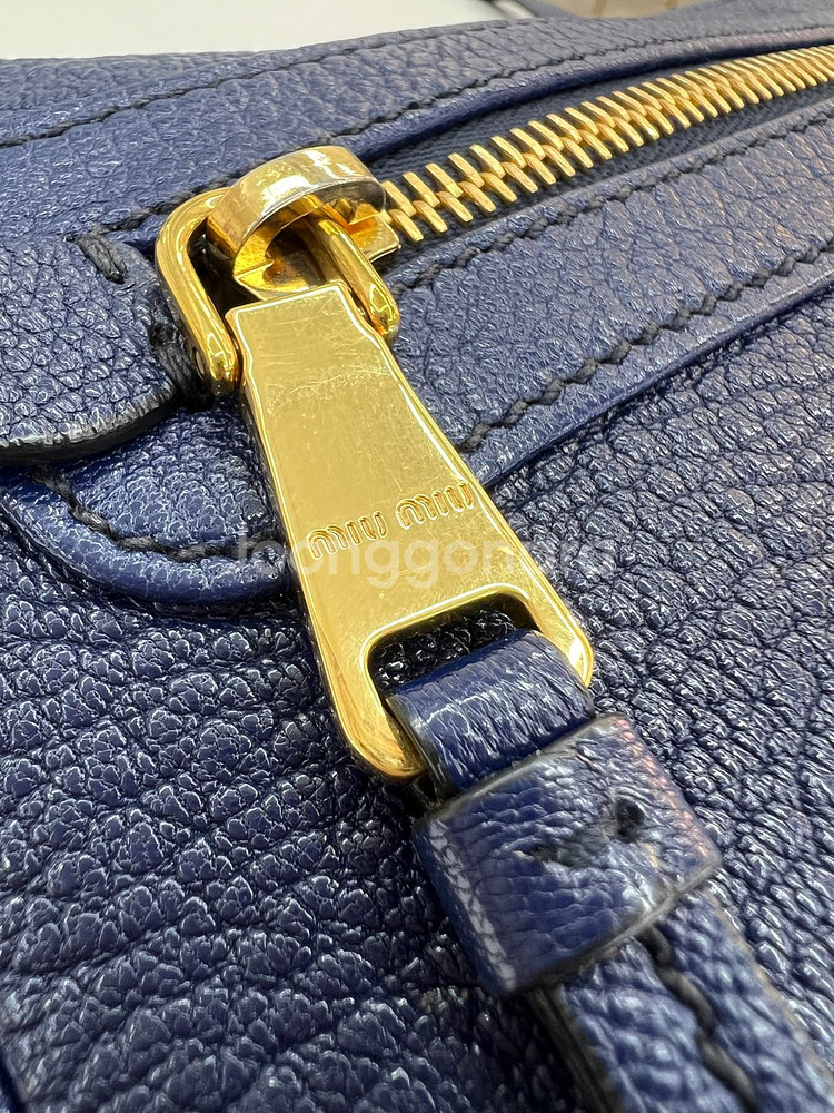 [중고명품 럭스올 울산점] 미우미우 마드라스 카메라백--9