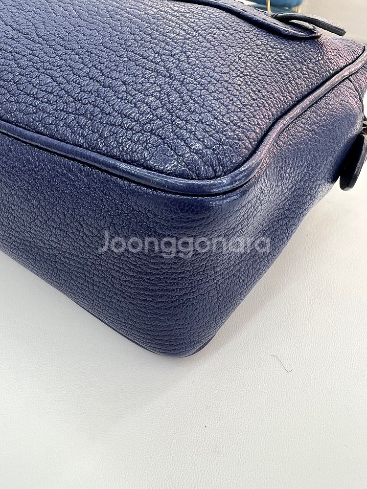 [중고명품 럭스올 울산점] 미우미우 마드라스 카메라백--8