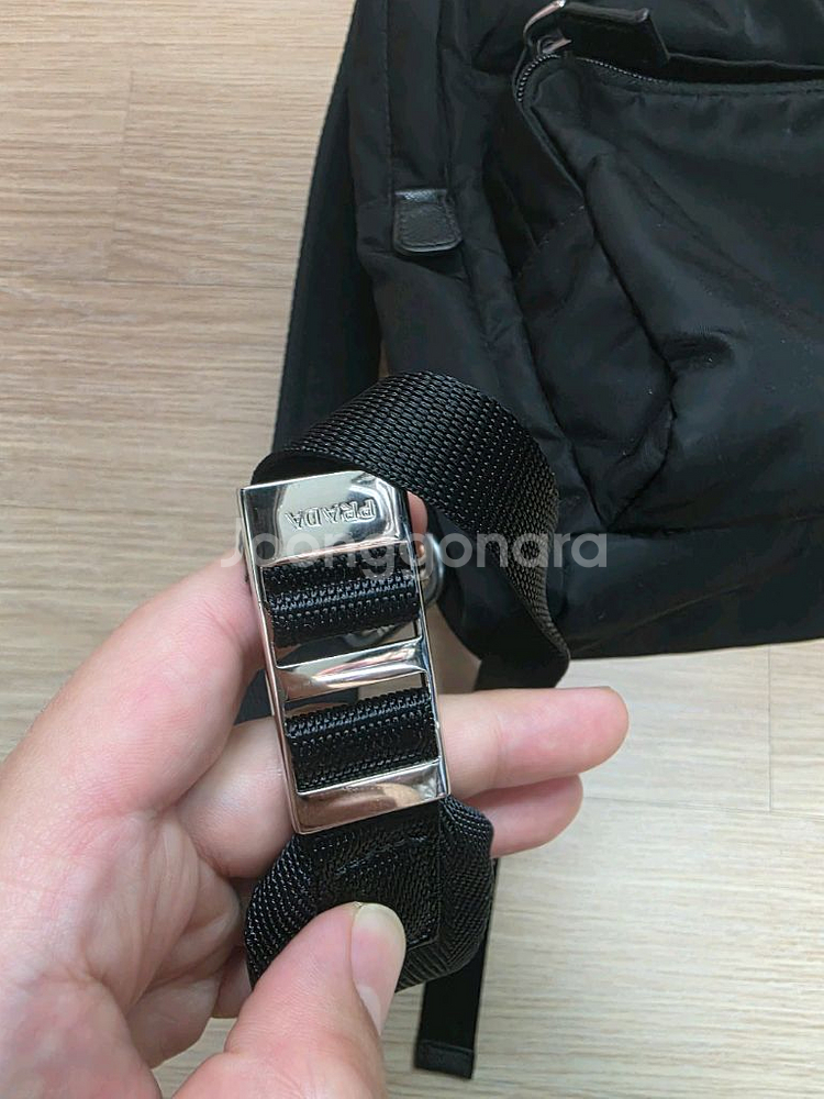 프라다 리나일론 벨트백--3