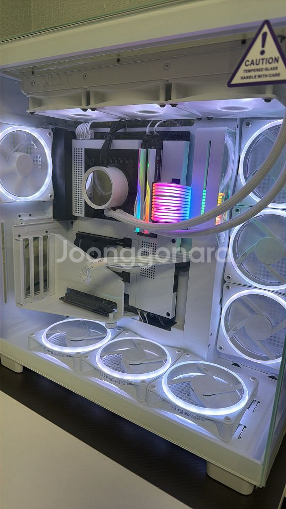 i7-14700K + NZXT 화이트 본체팝니다.--0
