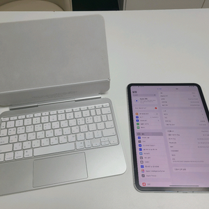 아이패드 프로 11 인치 M4 셀룰러 5G 매직키보드