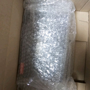 (미개봉)Y700 3세대 정발 12GB256GB 팝니다