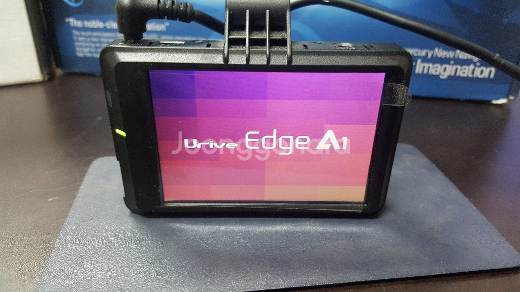 정비된 유라이브 엣지 a1 앞쪽 본체만.--1