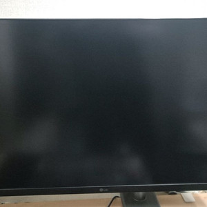 LG 27gn65r fhd 144hz 모니터 팝니다