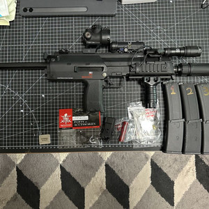 VFC MP7 NAVY GBB 판매합니다