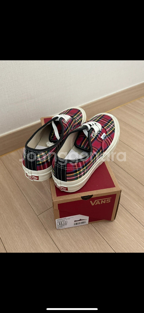 새상품 반스 어센틱 에너하임팩토리 레드그린 245--1