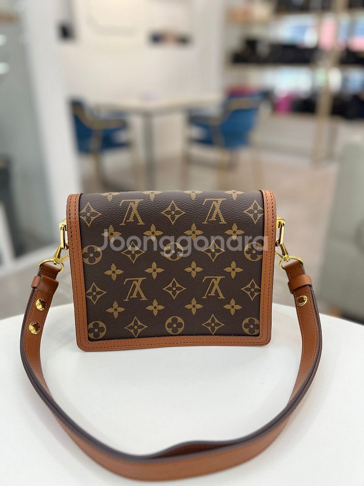 [중고명품 럭스올 울산점] 루이비통 미니 도핀 숄더백--2