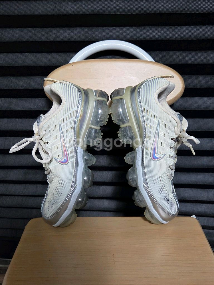 [나이키] 베이퍼맥스 360 파슬 운동화 판매합니다.--1