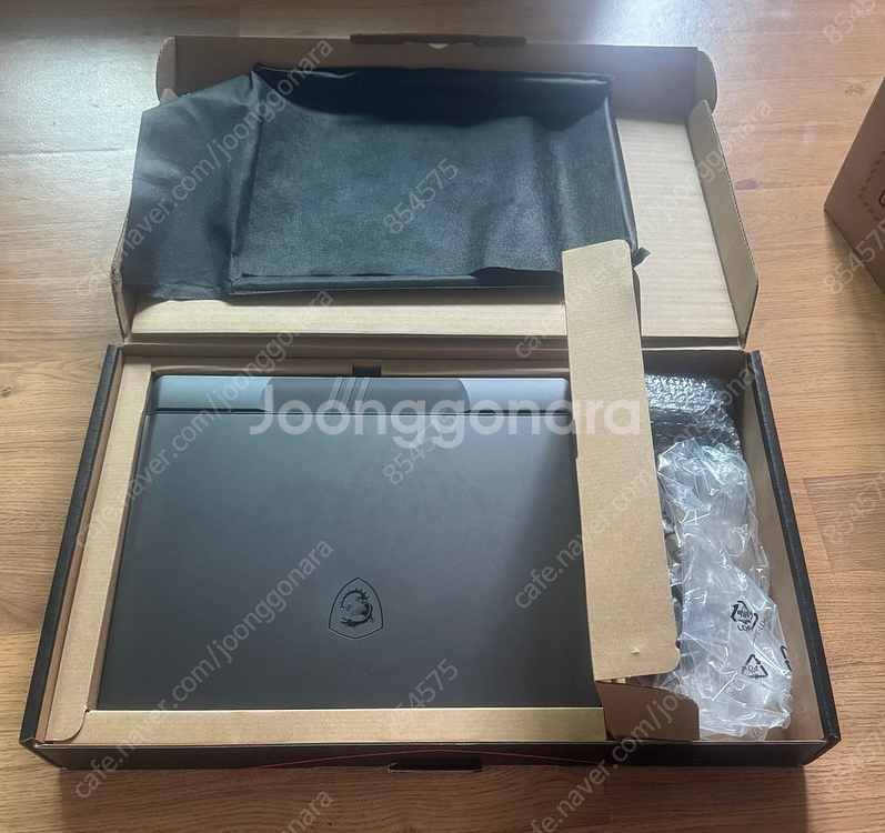 MSI 벡터 16 HX AI A2XWHG-U9 QHD+--1