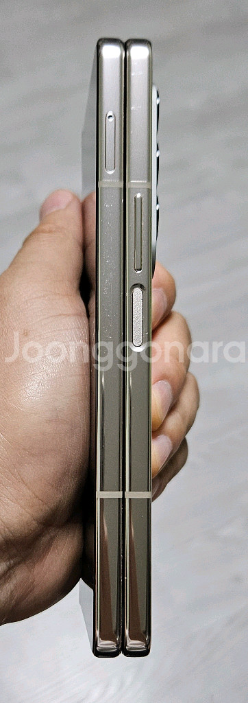 갤럭시 Z폴드4 베이지 256GB A급 싸게 팝니다.--6