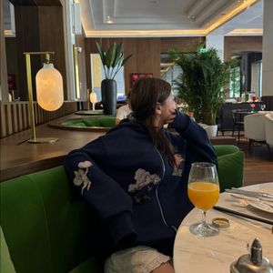 아우어모드 헤븐후드집업