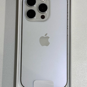 아이폰 15프로 256gb (새제품급)