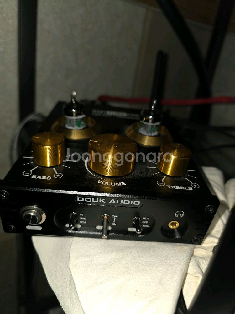 Douk audio P1--3