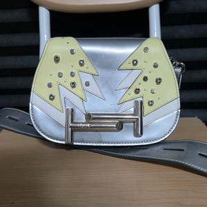 [토즈] 더블-T 크로스백 판매합니다.