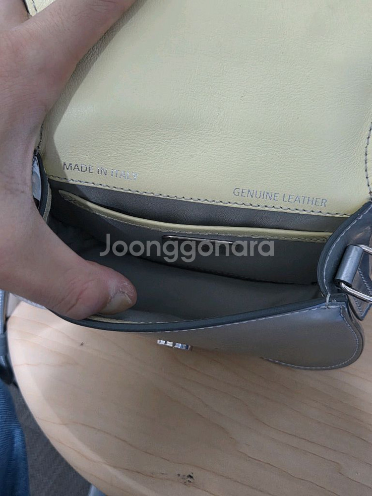 [토즈] 더블-T 크로스백 판매합니다.--7