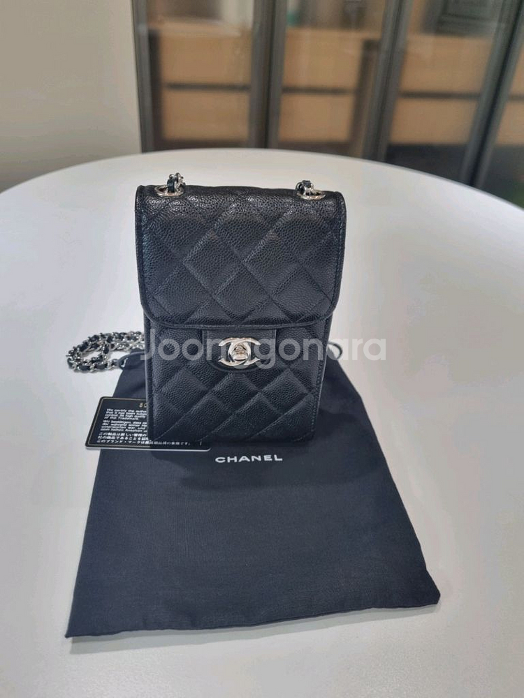 샤넬 폰케이스 백 30번대 샤넬 클래식 캐비어 핸드폰--0