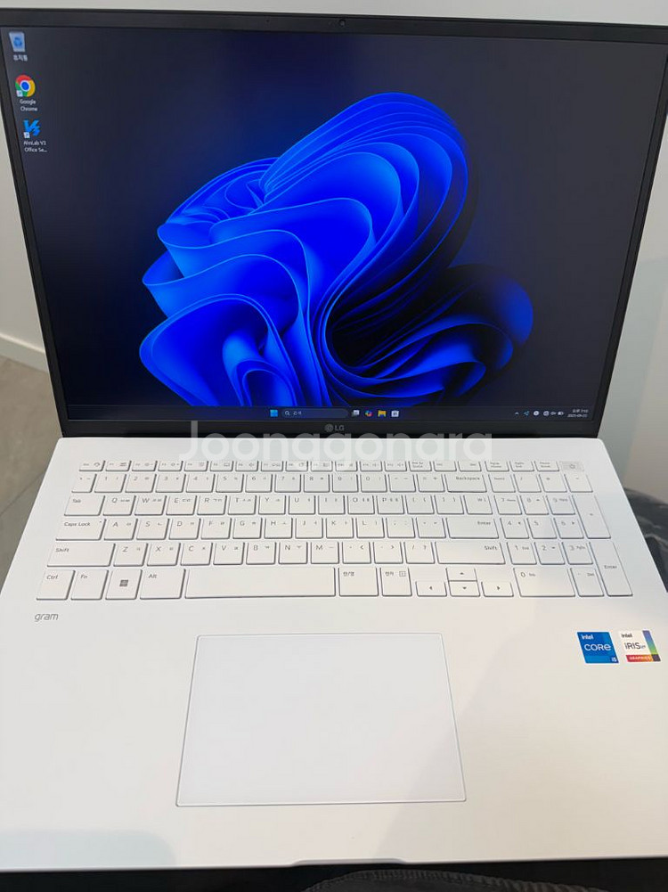 LG 그램 17인치 노트북--0