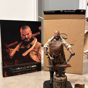 팝토이 대장장이. 핫토이