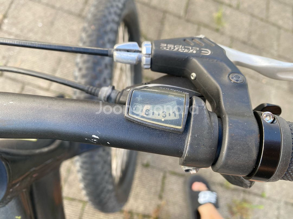 스페셜라이즈드 립락 24인치(어린이 산악자전거)--2