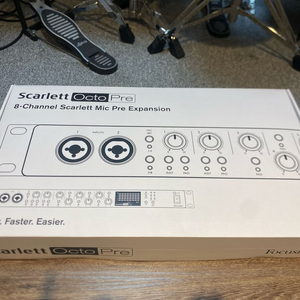 포커스라이트 스칼렛 옥토프리 프리앰프