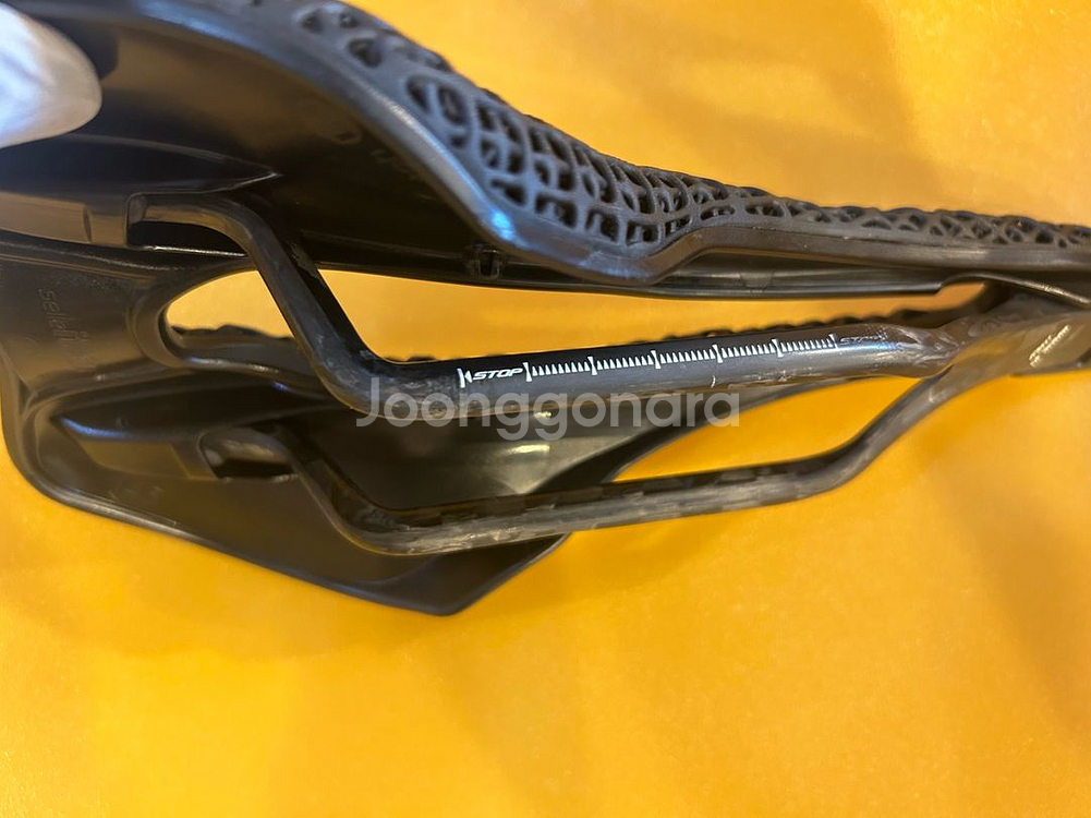셀레이탈리아 slr 부스트 3d 안장--2