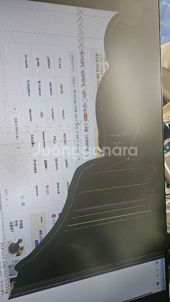 삼성 27인치 LED 모니터 (액정파손 부품용)ls27--1