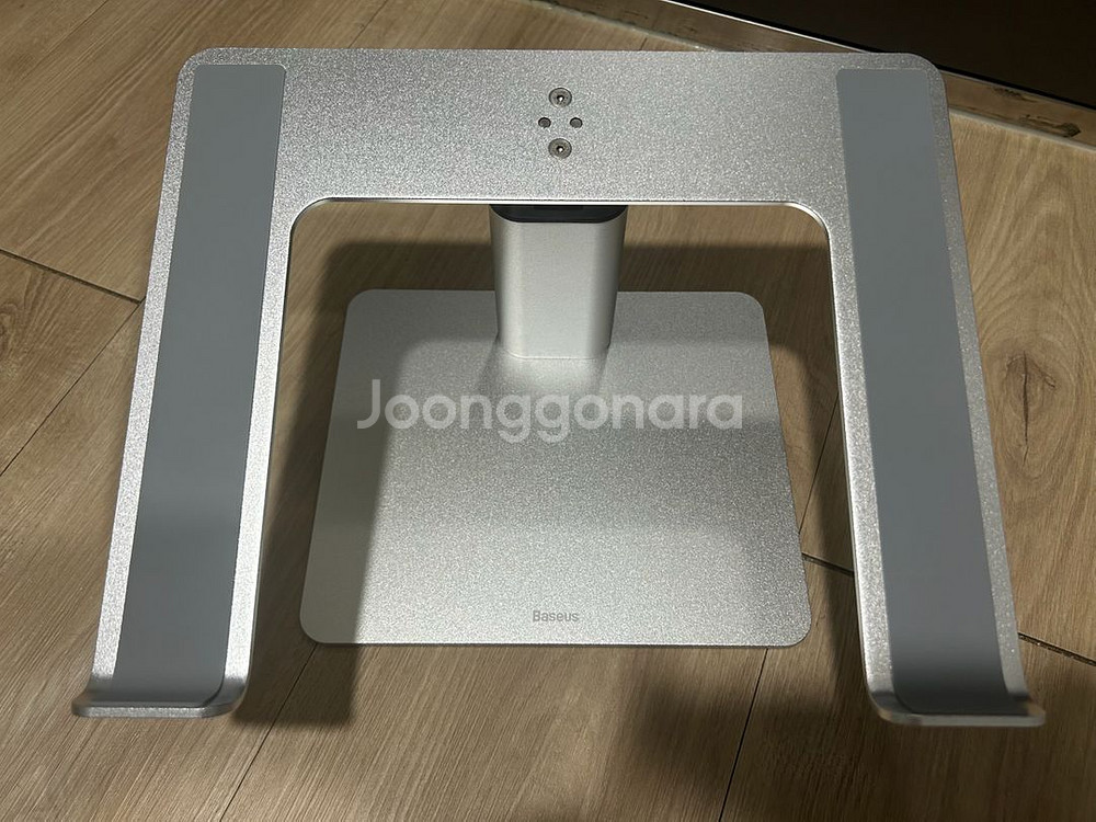 베이스어스 높이조절 노트북 거치대 판매합니다--0
