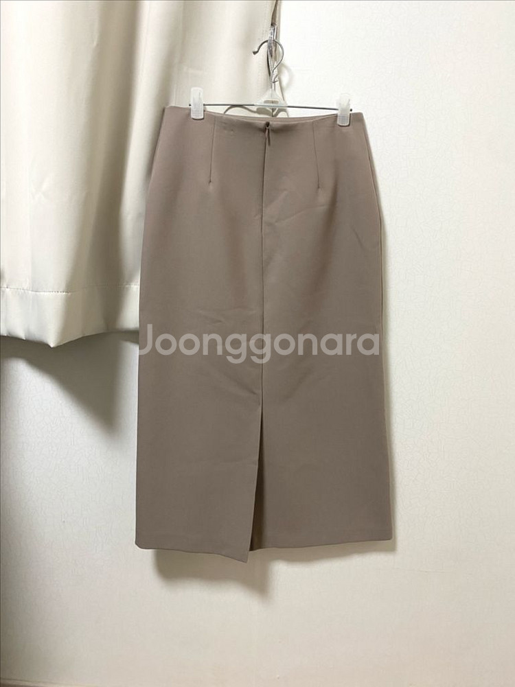 모카브라운 스커트--1