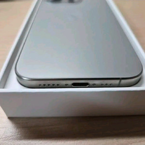 아이폰 15프로 256GB 내추럴