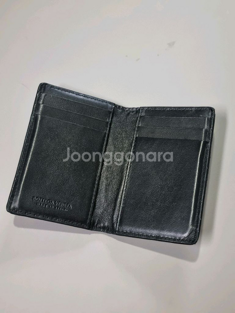 보테가베네타 카드지갑 팝니다.--2