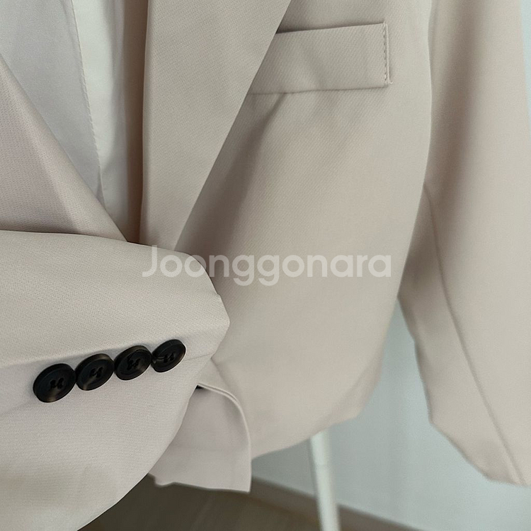 크롭숏자켓 베이지--1