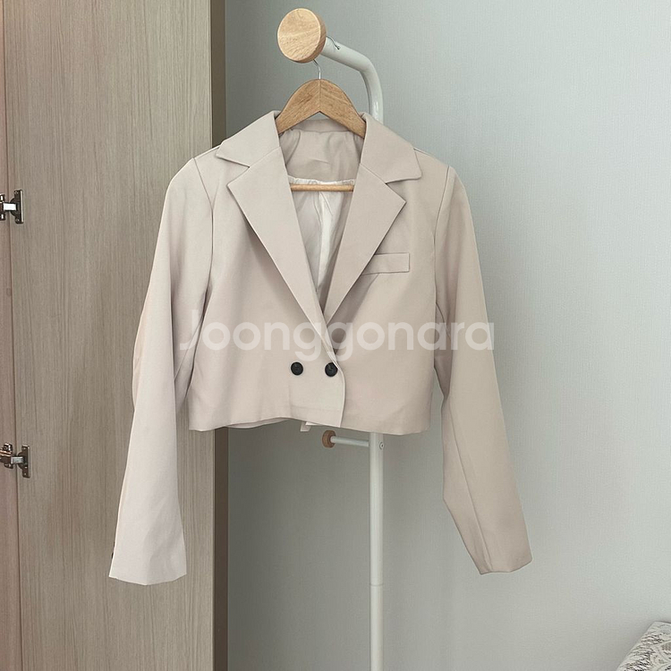 크롭숏자켓 베이지--0