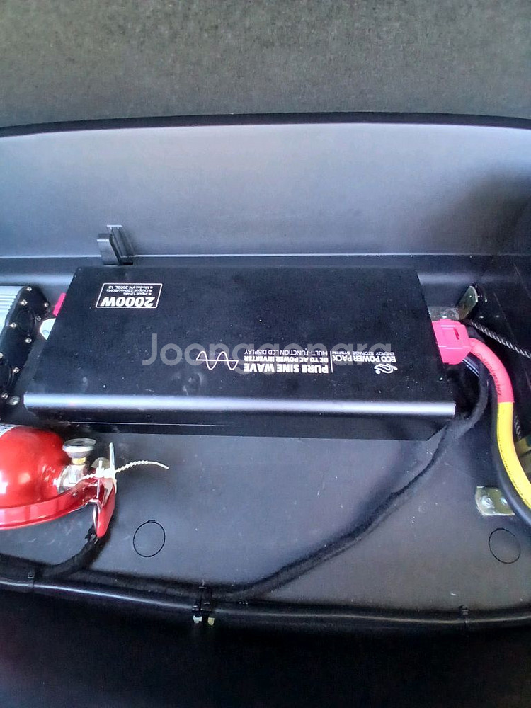 차량 캠핑용 배터리 인버터--1