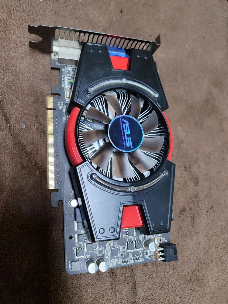 ASUS ENGTS450 1GB D5 그래픽카드 이미지