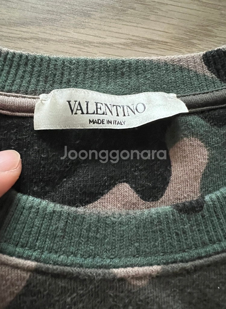 발렌티노VALENTINO 카모 맨투맨 S(175-180--1