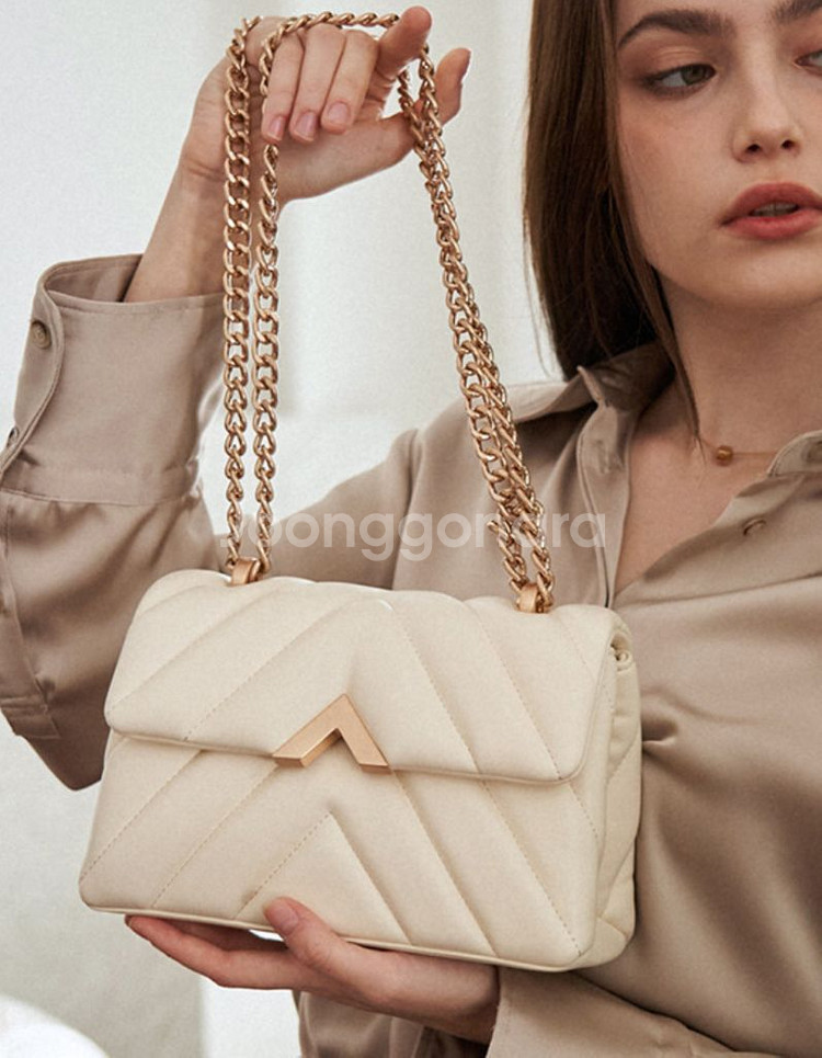 벨류엣 숄더백 안느 15만원 팝니다--0