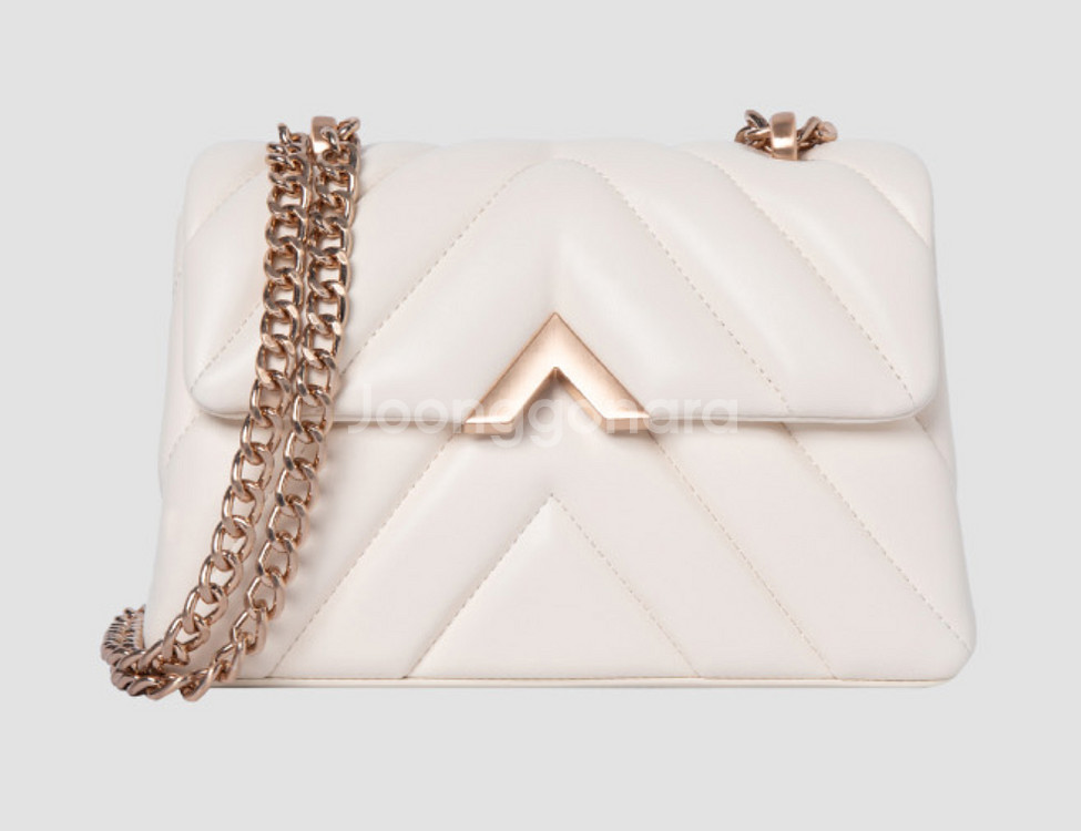 벨류엣 숄더백 안느 15만원 팝니다--4