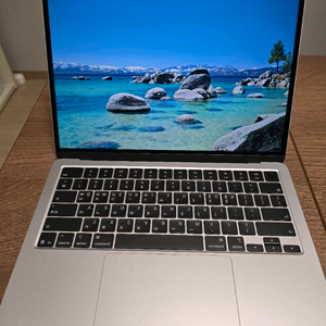 맥북에어 m4 13인치(24GB, 1TB) 판매합니다.