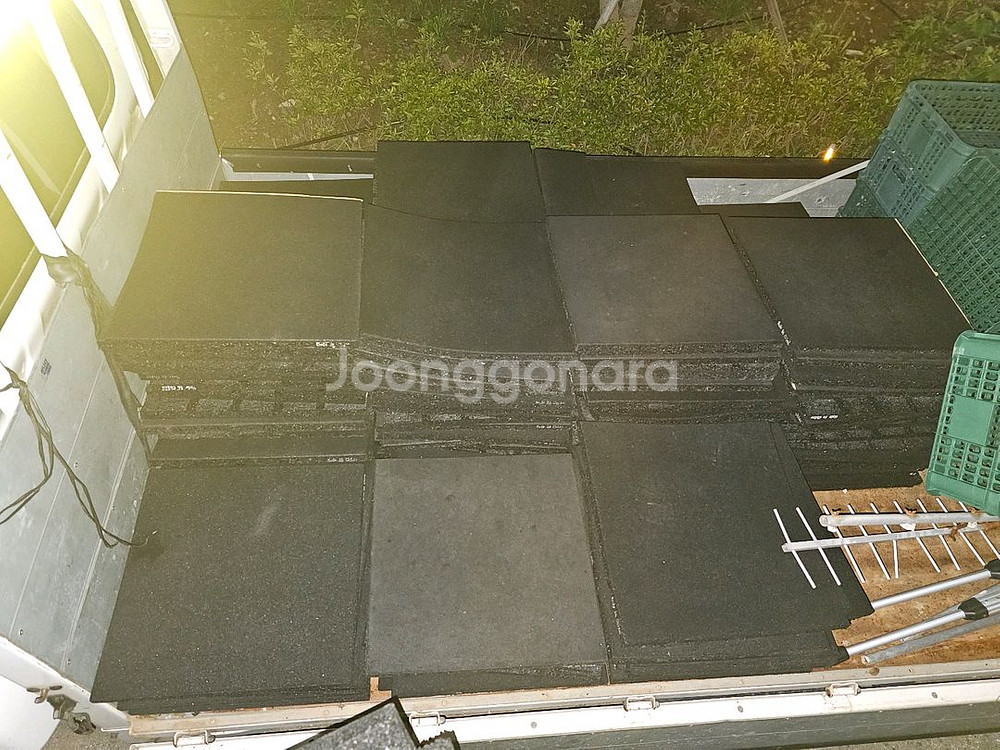 고무블럭25t 헬스장바닥재 고무바닥재--0