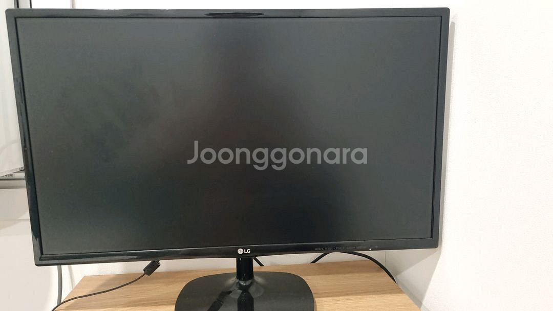 엘지 27인치 모니터 신품급 판매합니다--0