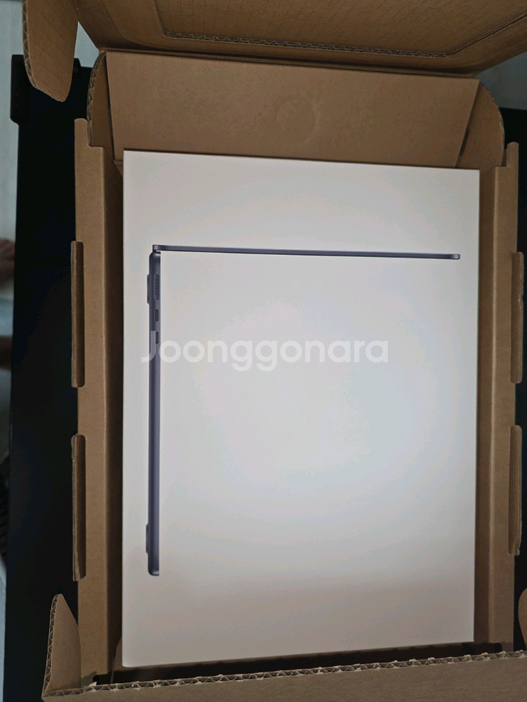 맥북에어 m4 13 512G 미드나이트--8