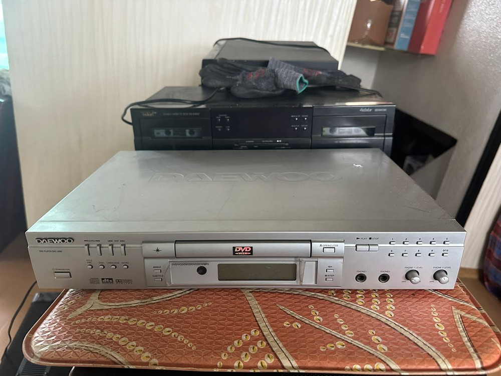 오래된 가전제품 정리합니다. 이미지