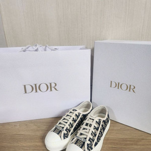디올 스니커즈 (싸이즈 5.5)
