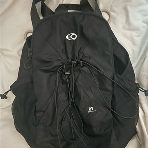 OY 4 String 백팩 블랙
