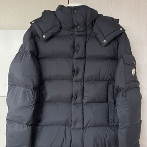 몽클레르 베제르 다운 패딩 블랙 - 23FW 4사이즈