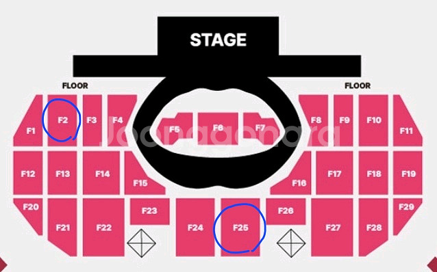 스트레이키즈 콘서트 첫콘 F2구역 1열--1