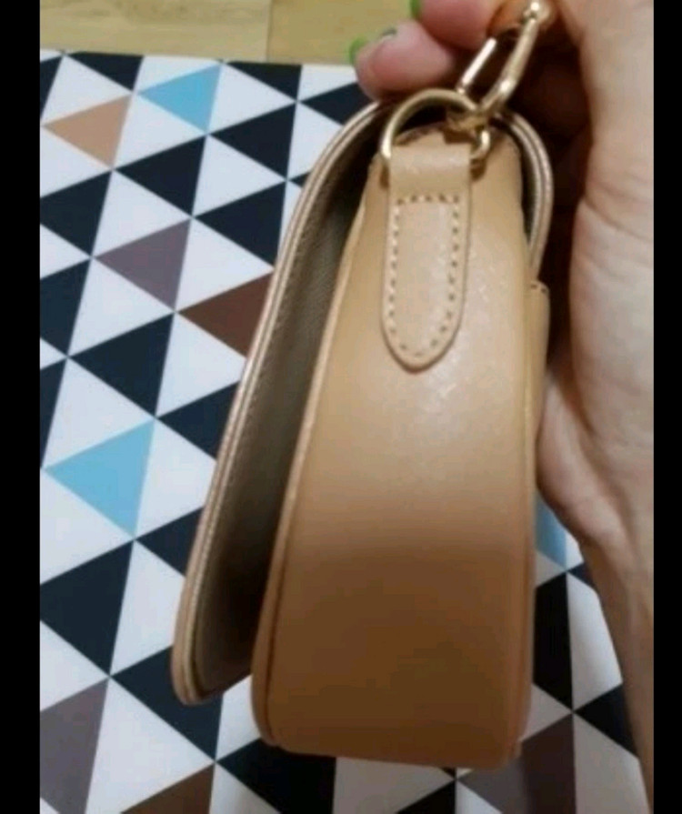 DKNY 사피아노소가죽가방 숄더겸 크로스백,핸드백 이미지